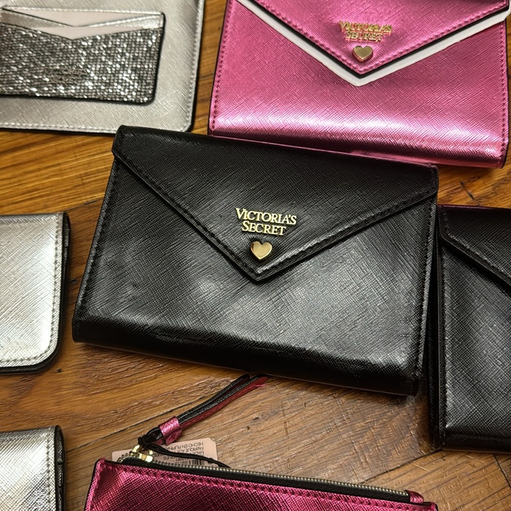 Victoria secret wallets - Picture 3 of 10